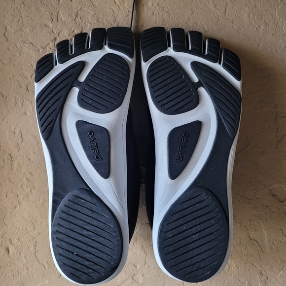 Peluva Strand Lightweight Men's Five Toe Shoes Size US 8.5 - Picture 6 of 9